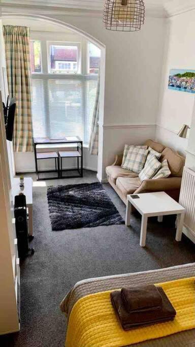 1Studio Avenue House Scarborough Eksteriør billede